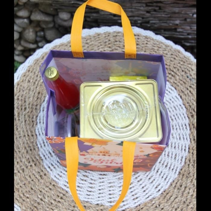 

Tas Parcel Lebaran Laminasi Goodie Bag Lebaran Tas Parsel 30X24X20 047