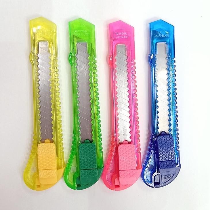 

Dapatkan Produk Premium dengan Harga Terjangkau! MARKASSHOP66-- CUTTER BESAR RENCENGAN PER PCS ||