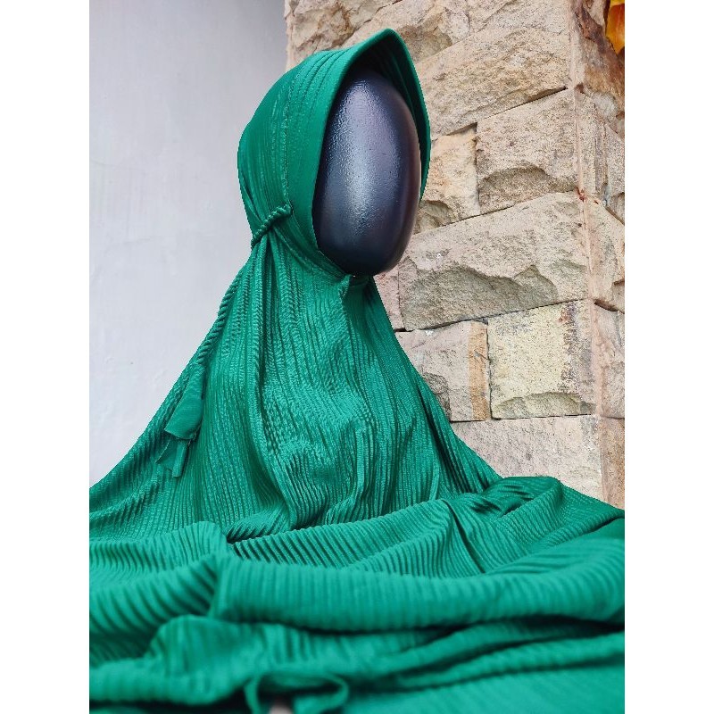 Bergo Plisket Tali Tambang | Jilbab Zipper Instan Polos Abu Abu | Hijab Instan Preloved