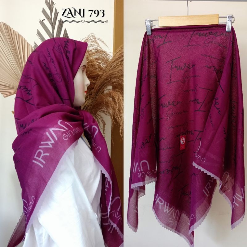 Segiempat Voal motif IRWAN GUNAWAN
