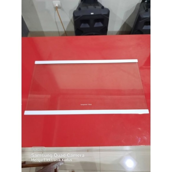 RAK KULKAS 2 PINTU POLYTRON TEMPERED GLASS