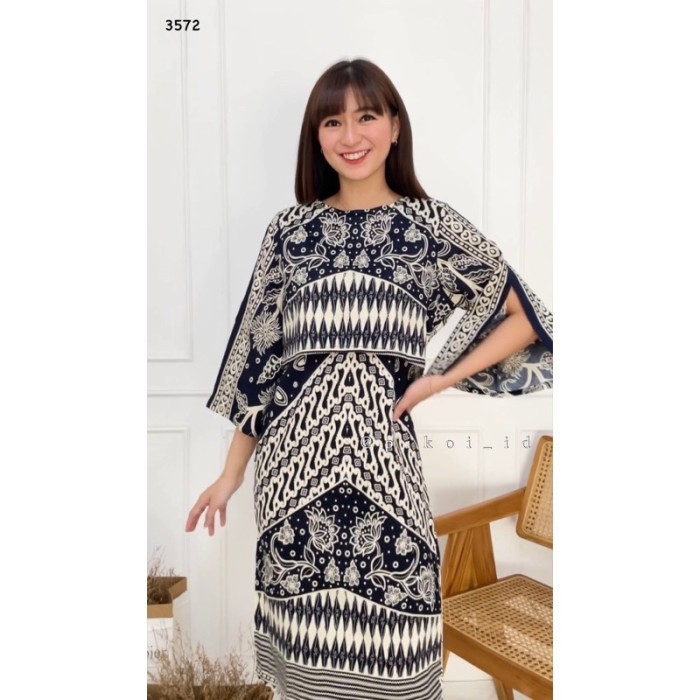 Dress Batik Wanita Ern Lengan Panjang / Dress Span Lengan Slit Navy