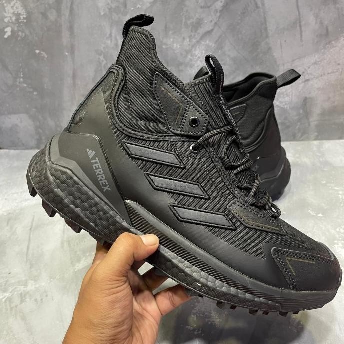 Sepatu Gunung Pria Adidas Terrex Free Hiker 2 Gtx Full Black Original Raisustore