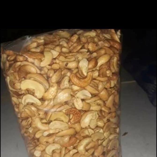 

kacang mete patahan 1 kg matang TA