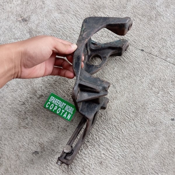 Bracket Breket Kompresor Ac Toyota Kijang Super 5K Asli Original Copotan #Produk Terbaik #Bergaransi