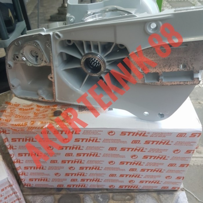 Terbaru Crankcase Assy Body Chainsaw 070 Stihl Asli Promo Terlaris