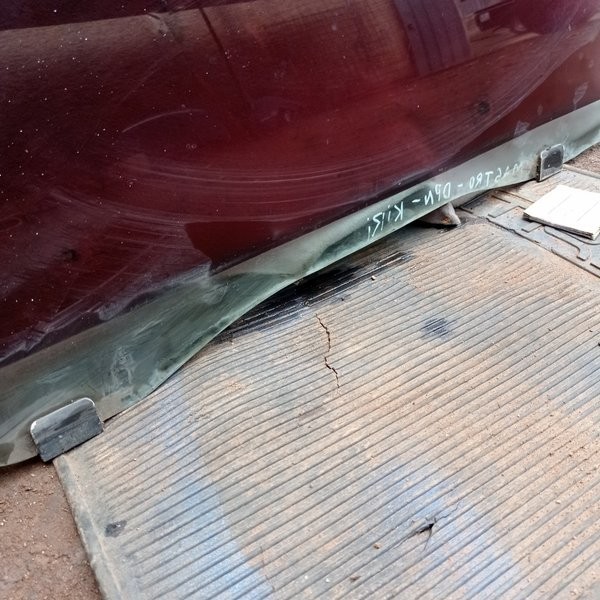 Kaca Pintu Depan Kiri Mobil Honda Accord Maestro Copotan #