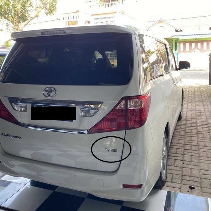 EMBLEM VELLFIRE ALPHARD EXECUTIVE LOUNGE V6 TULISAN WARNA CHROME
