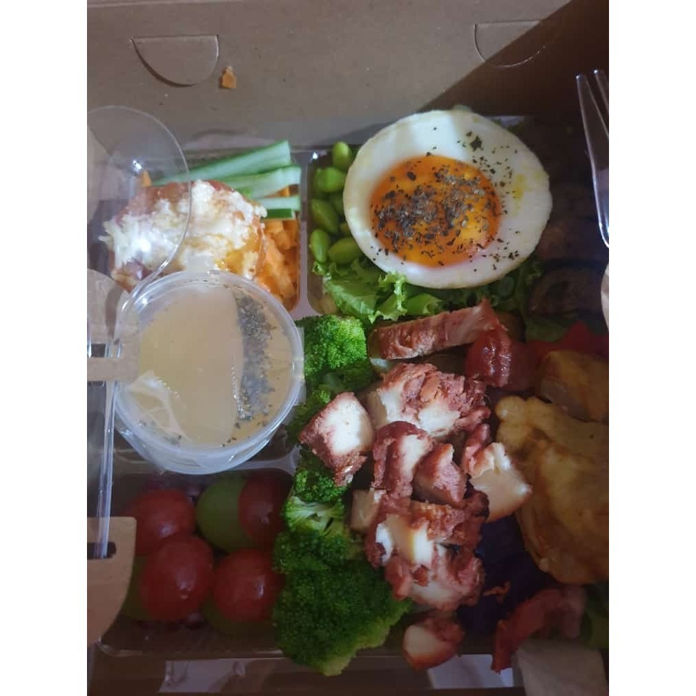 

paket hemat 6 hari (juice,salad,kefir)pengiriman dr bandung