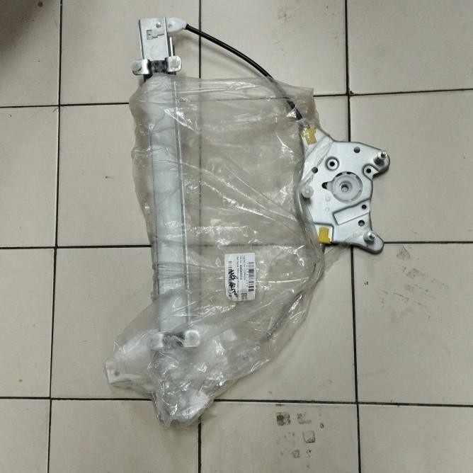 Regulator Power Window Depan Kanan Hyundai Verna Avega