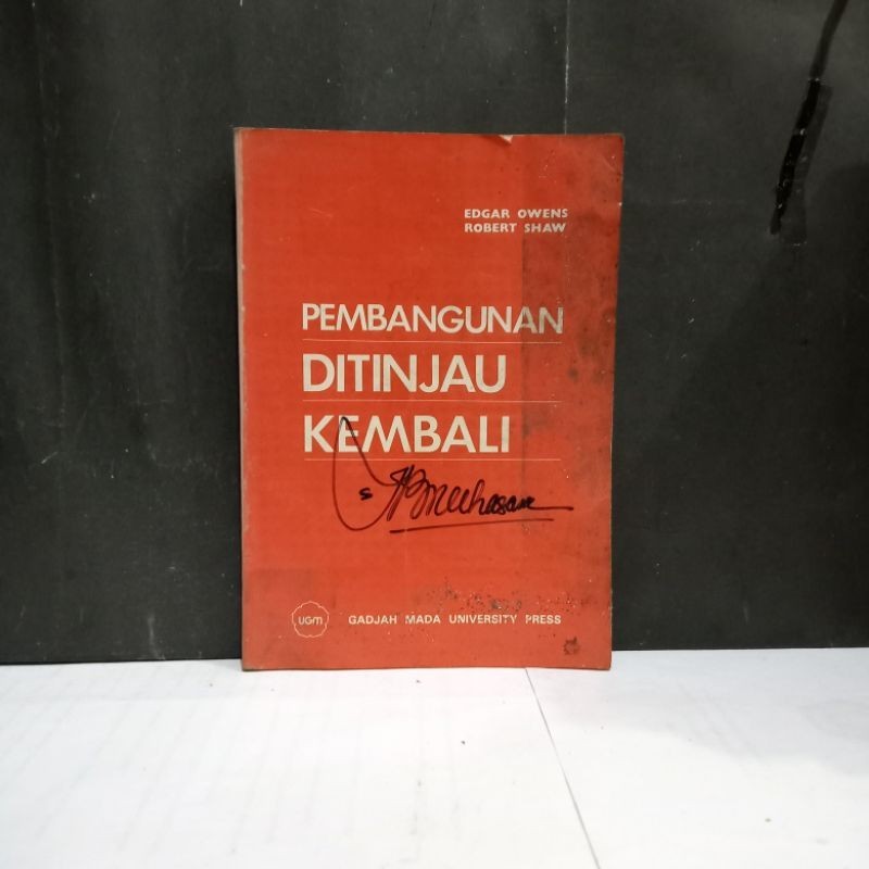 

Buku Pembangunan Ditunjau Kembali - Robert Shaw