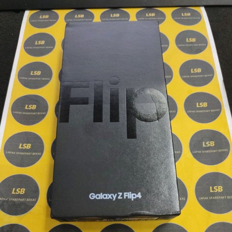 DUS BOX HANDPHONE SAMSUNG Z FLIP4 SM-F721B ORIGINAL BEKAS