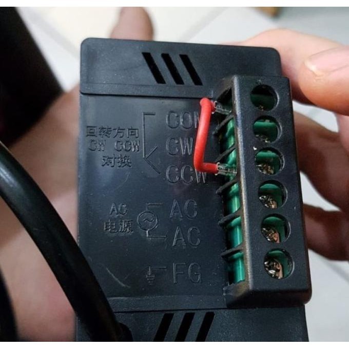 Speed Control Controller Variable Motor 200W 220V / Us-52