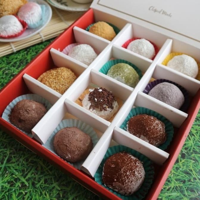 

Kue Mochi Enak ( Box Isi 12 ) - Classical Mochi