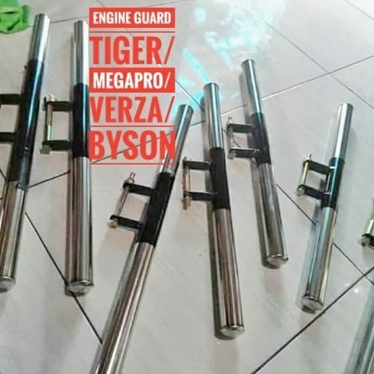 Engine Guard Footrest Megapro