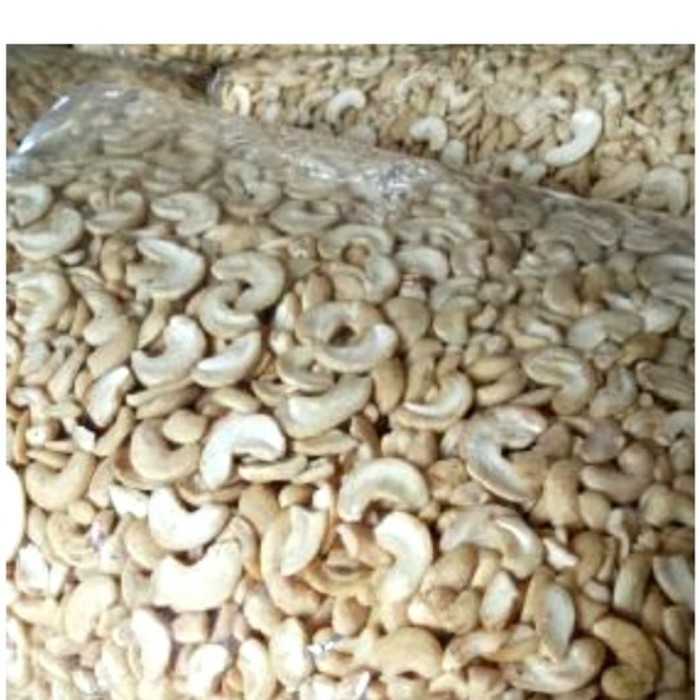 

kacang mede mentah belah dua 1 kg