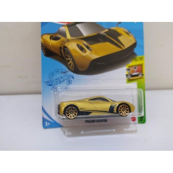 HOT WHEELS PAGANI HUAYRA ( GOLD )