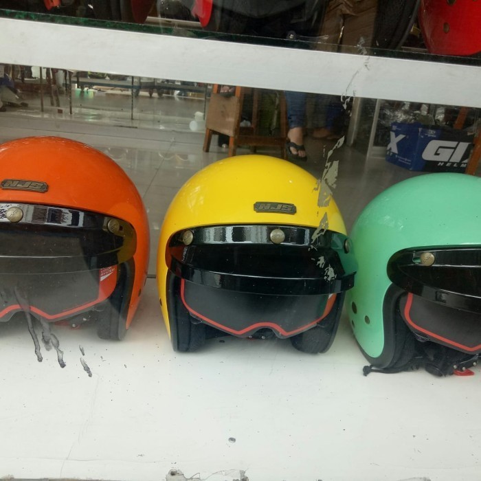 Helm Njs Retro Double Visor Polos