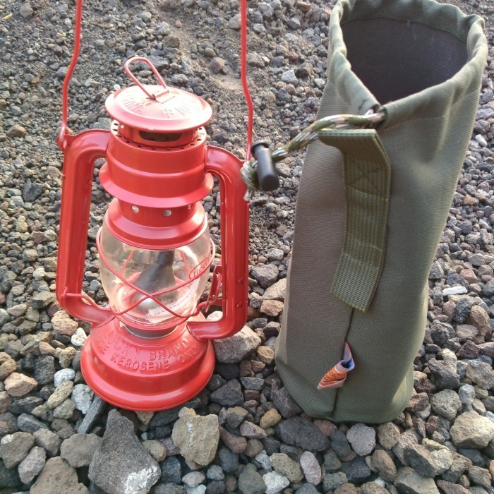 Lampu Badai Lentera Minyak Bushcraft & Camping Merk Lucky
