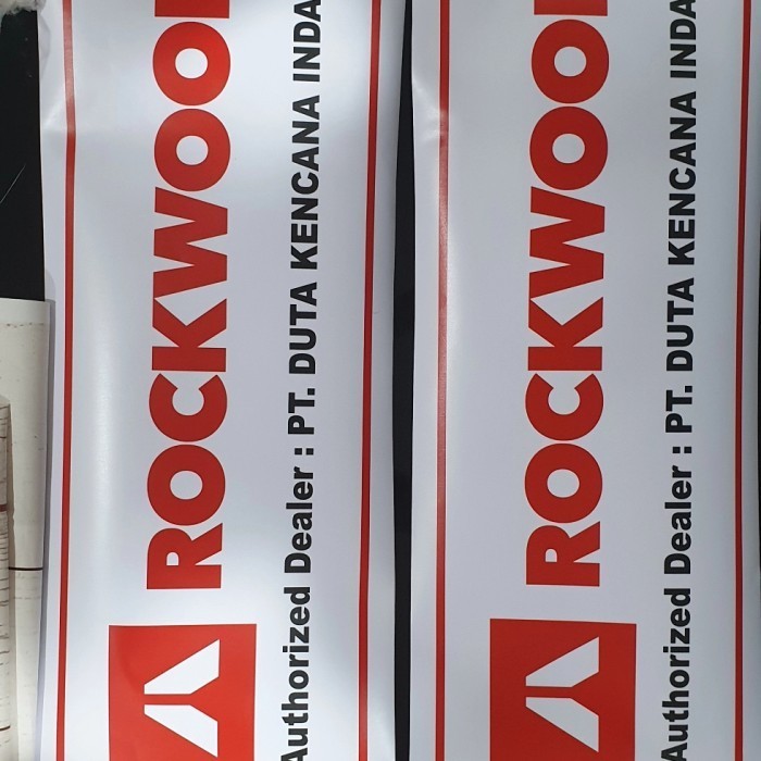 

Sticker Vinyl Glossy Ecosolvent/Outdoor 120 gsm 50" ( 1,27 m x 50 m )