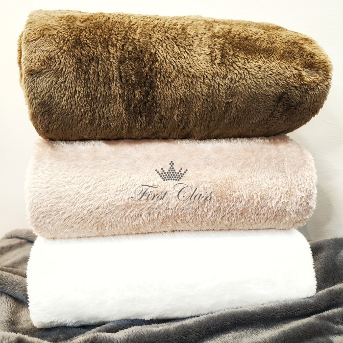 Ultra Soft Faux Fur Blanket