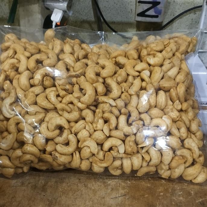 

Kacang mede panggang 1kg Wonogiri H24M