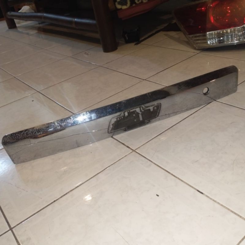 Trunklid List Chrome Garnish Bagasi Chevrolet Captiva 2008-2015