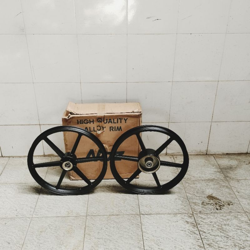 Pelk racing velk racing velg racing satria 2tak tornado Shogun 110 palang 6 lurus