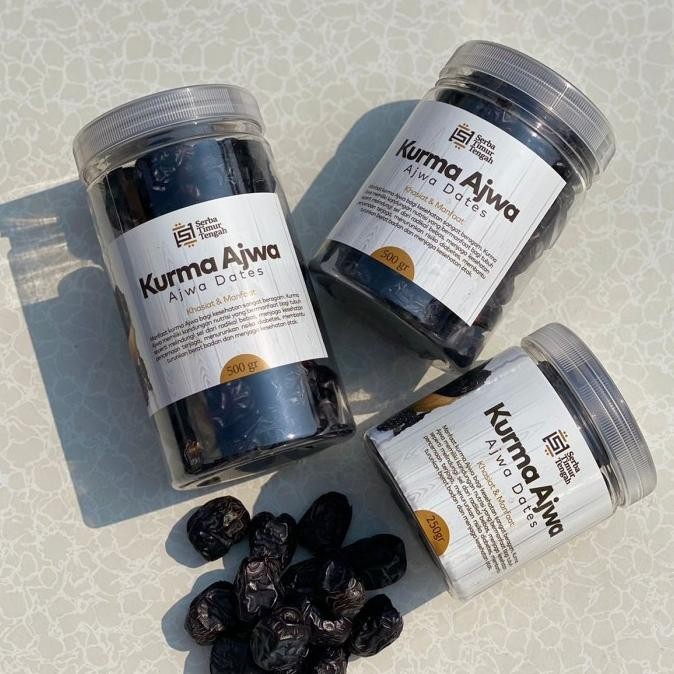 

Kurma Ajwa 500gram Taslim Premium Quality GM