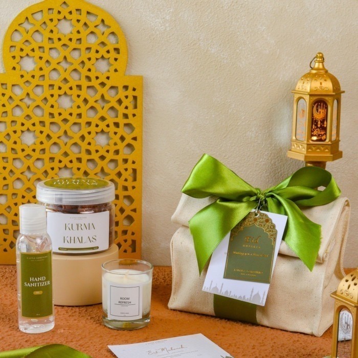 

Limited! Kaleeya Set Hampers Lebaran / Hampers Idul Fitri / Eid Mubarak Hampers - Kurma New