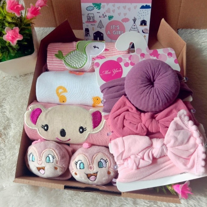 

Baby Hampers Girl / Baby Gifts / Kado Bayi Perempuan Premium