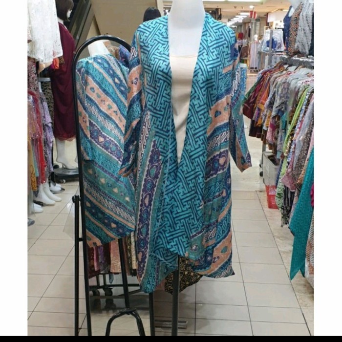 Outer Batik Wanita Lengan Panjang