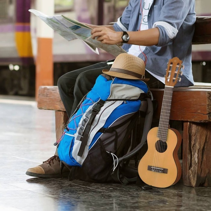 Yamaha Gl1 Natural Guitalele