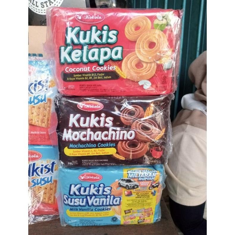 

Siap Kirim >>> Kukis Kokola 218Gr, 1 Dus Isi 24Pcs