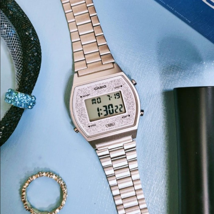 Casio B640Wdg-7Df Jam Tangan Wanita Digital Vintage Silver B640W