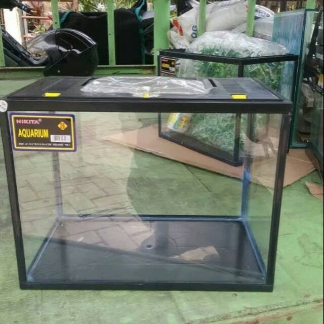 

Aquarium Nikita Size S + Tutup
