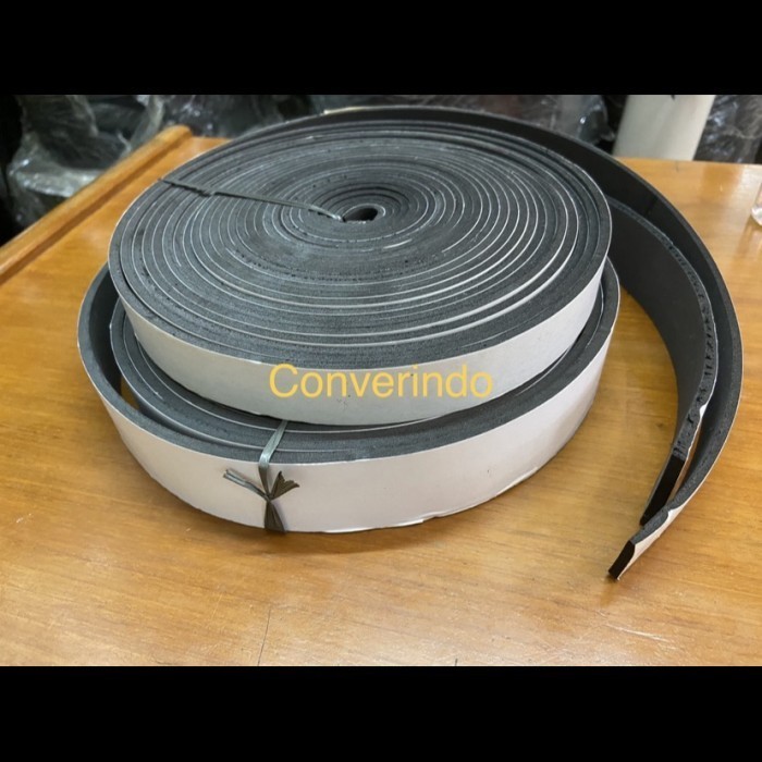

SPONGE TAPE 5 MM X 50 MM X 10 MTR