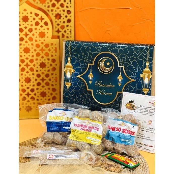 

Hampers Lebaran Parcel Idul Fitri - Bakso Sapi Pack Of 3 Exudbang