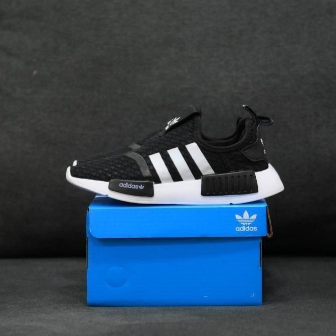 SEPATU KIDS ADIDAS NMD R1 BLACK WHITE ORIGINAL VIETNAM BNIB  DHIASARI5