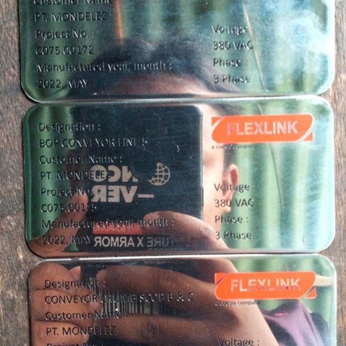 

BARANG TERLARIS Name Plate Etching 100 mm x 50 mm