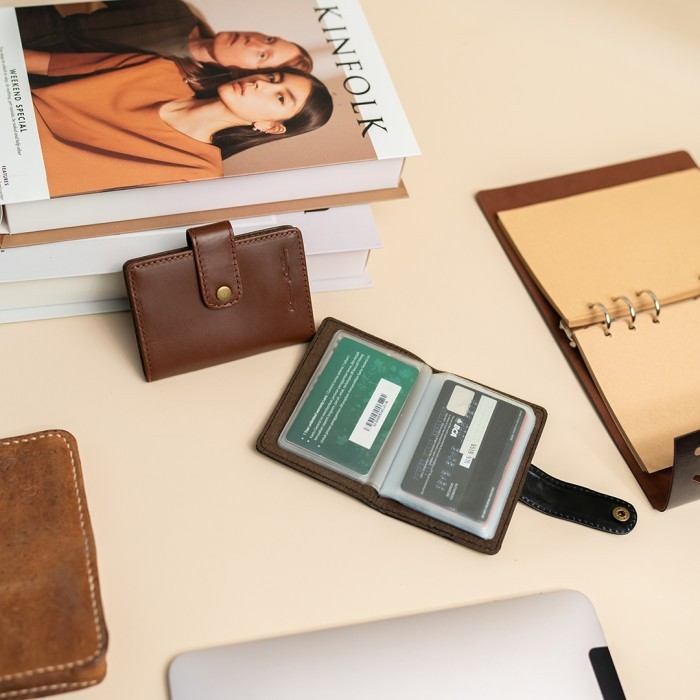 

BARANG TERLARIS Dompet Kartu Kulit Asli Premium CARD HOLDER Pullup - Kenes Leather
