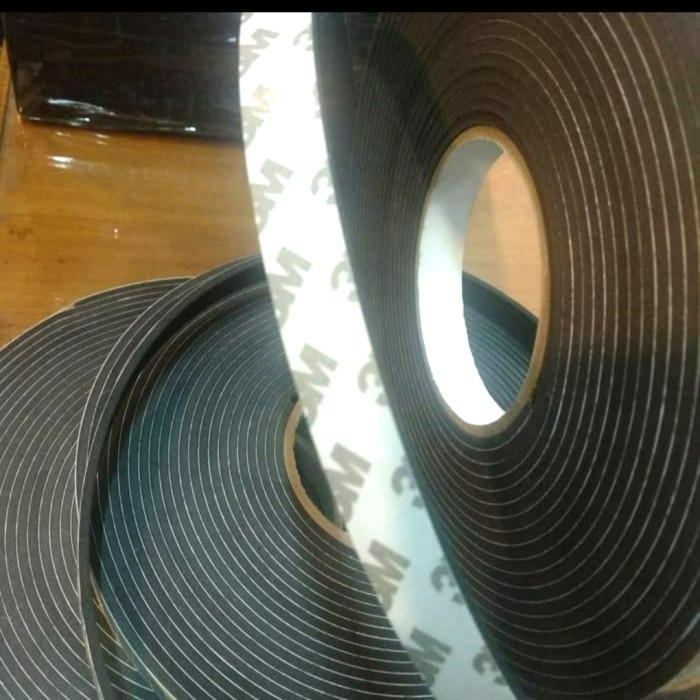 

foam tape 24mm x 3mm x 10m JUAL