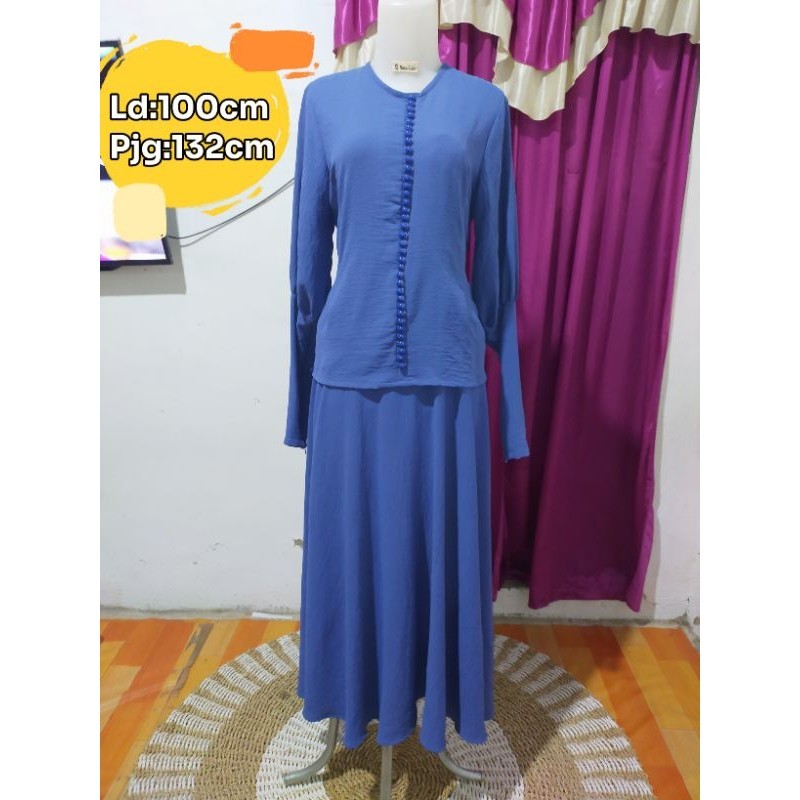 Preloved Gamis Denim Kancing Banyak