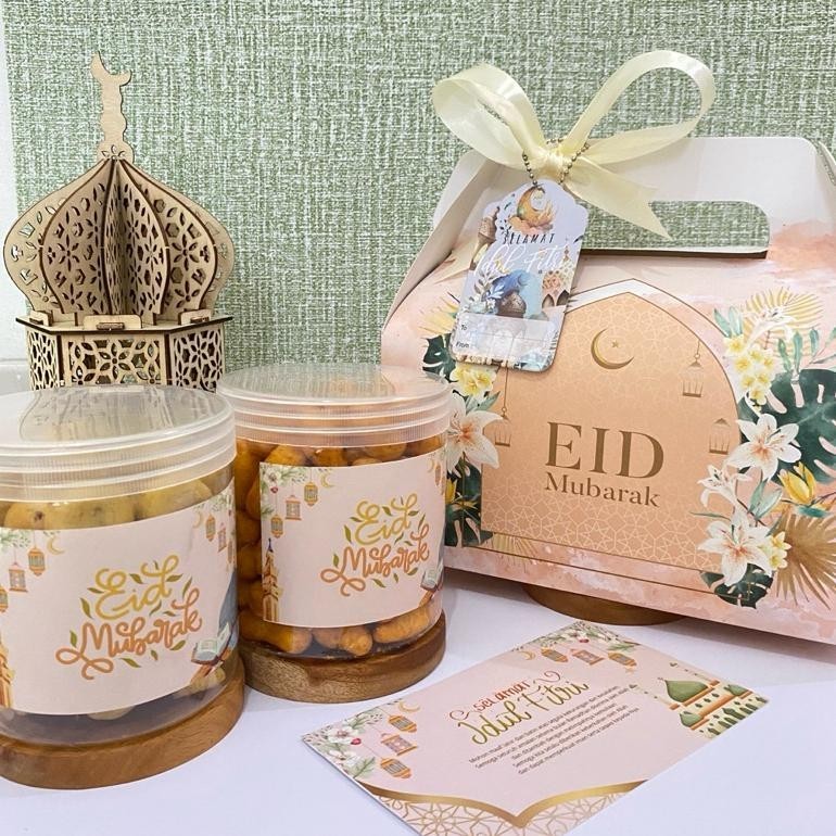 

CR - Hampers Lebaran Idul Fitri Murah Gift Box Idul Fitri Kue Kering dan Kurma TERLARIS