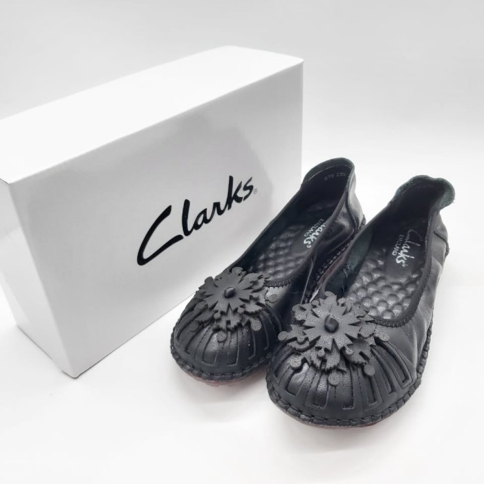 Sepatu Clarks Wanita Yc 20802 Flat Original