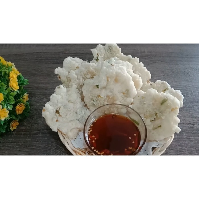 

Uinn - Cireng Frozen Food [ Isi 50 Pcs + Bumbu Rujak Cireng ] - Cireng Nyonya