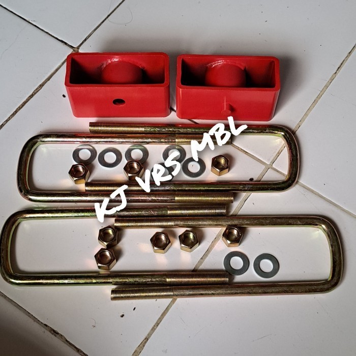 Lift Kit Suspsensi Belakang Lift Block Merah 2Inch Hilux Rocco Ch