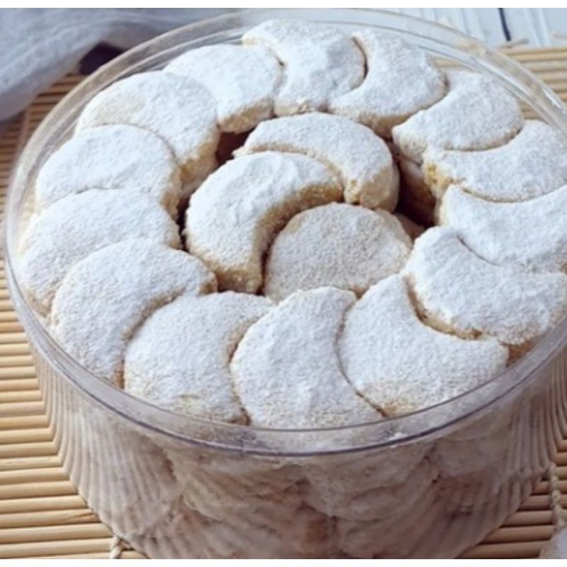 

Kue Putri Salju