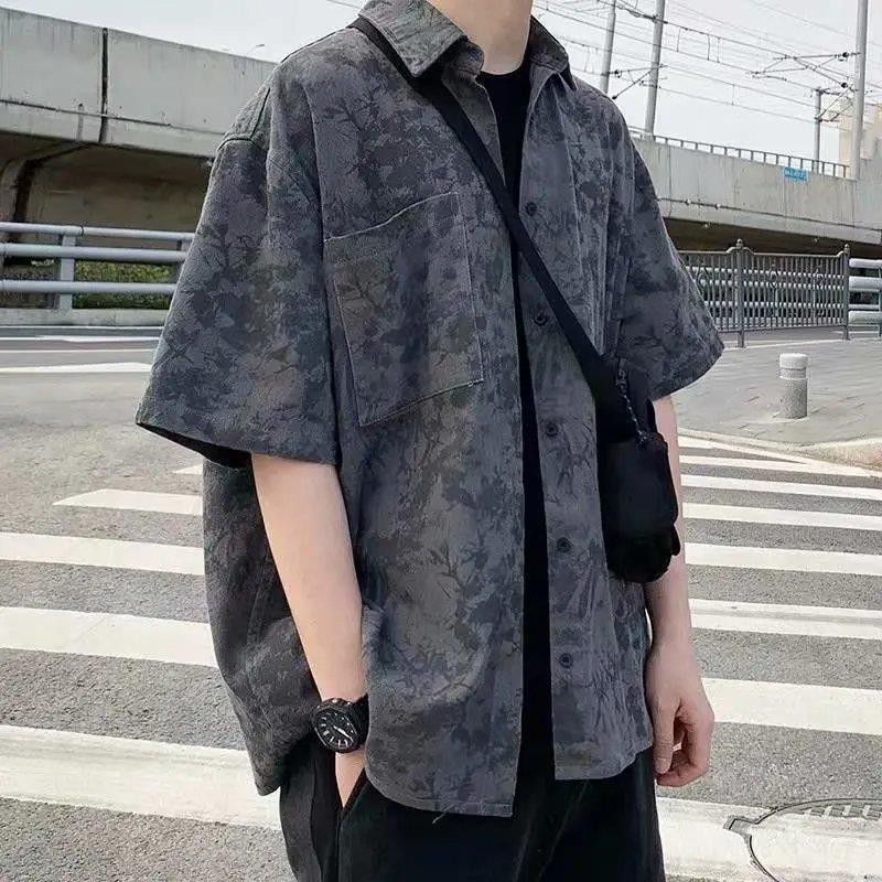 Kemeja Lengan Pendek Pria, Baju Trendi Gaya Jepang Musim Panas Kasual Longgar