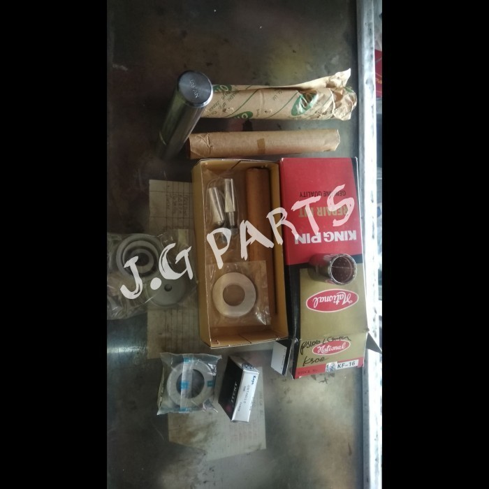 KING PIN / PEN KIT NATIONAL MITSUBISHI COLT DIESEL CANTER 125